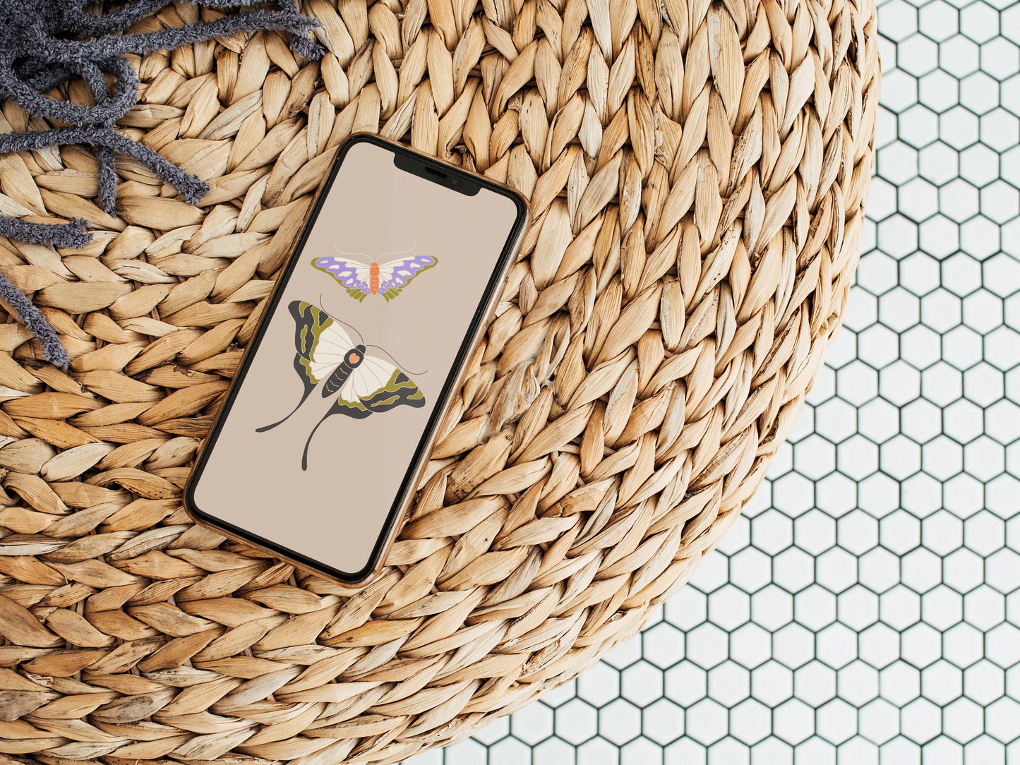 Phone Wallpaper - Fluttery Butterflies
